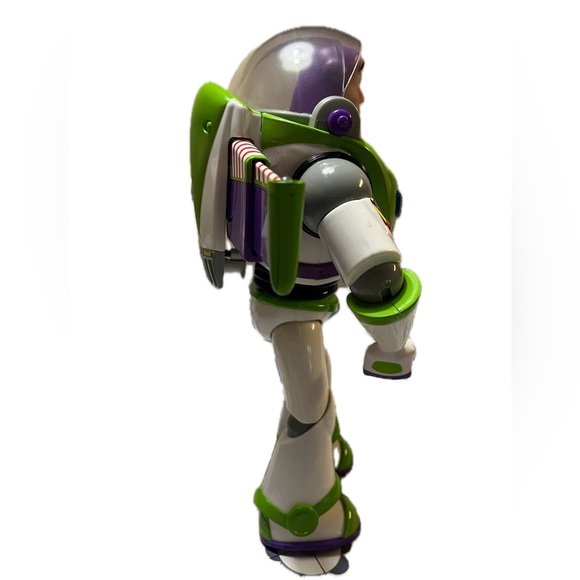 Buzz Lightyear Action Figure - Green and White, came out in 1995. - Picture 2 of 6